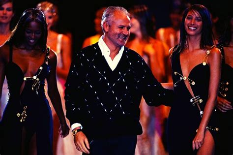 iniyiali di versace|gianni versace inventions.